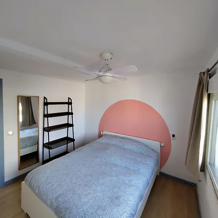 Breezy Beach Apartment *