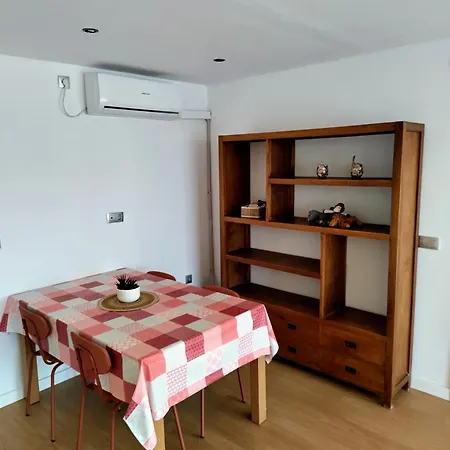 Breezy Beach Apartment Sueca